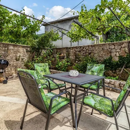 Lovely In With Outdoor Swimming Pool *