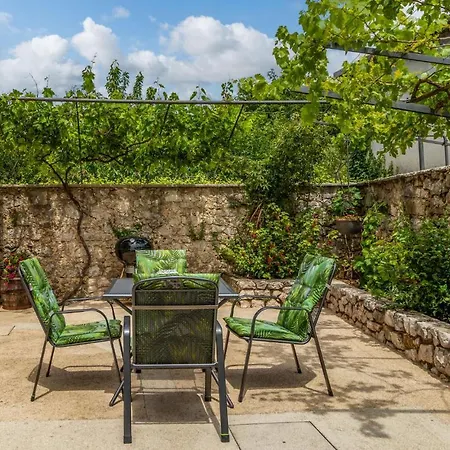 Lovely In With Outdoor Swimming Pool Holiday home