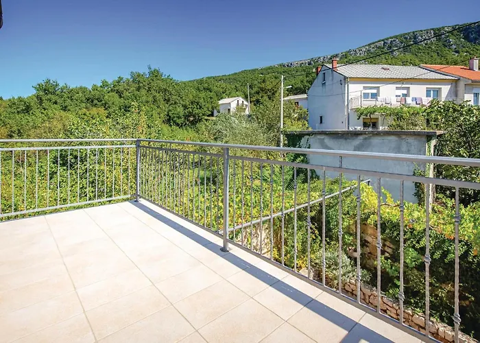 Σπίτι διακοπών 2 Bedroom Beautiful In Barci